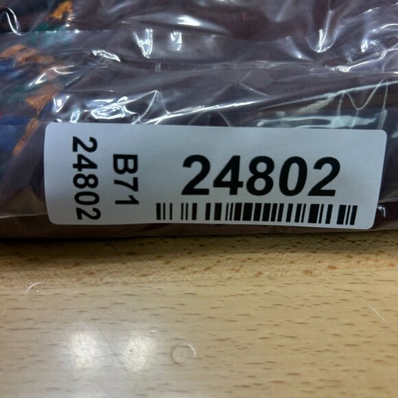 By Anthropologie Flutter Sleeve V-Neck Embroidered Top Women's Size L Maroon - Picture 9 of 9